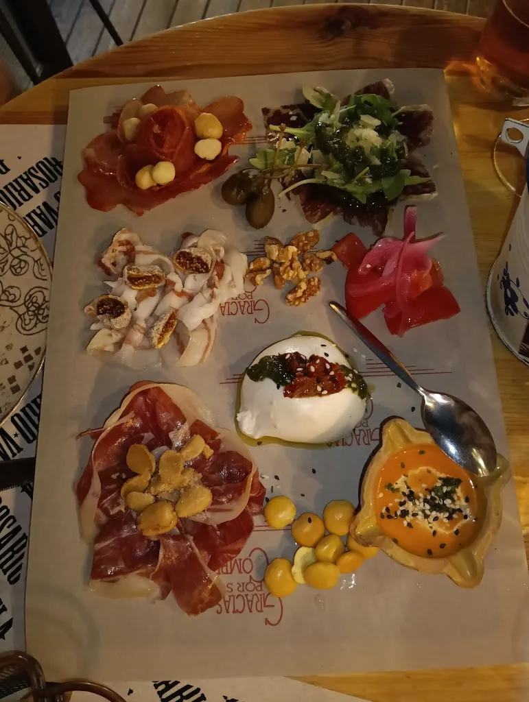 Yosune Lostado_Rosario Varela_Rosario El_recensione