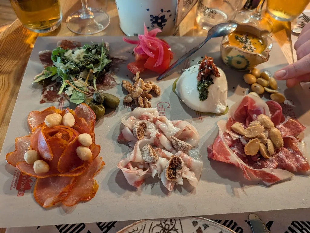 Rosario Varela_Rosario El_slider_image_3