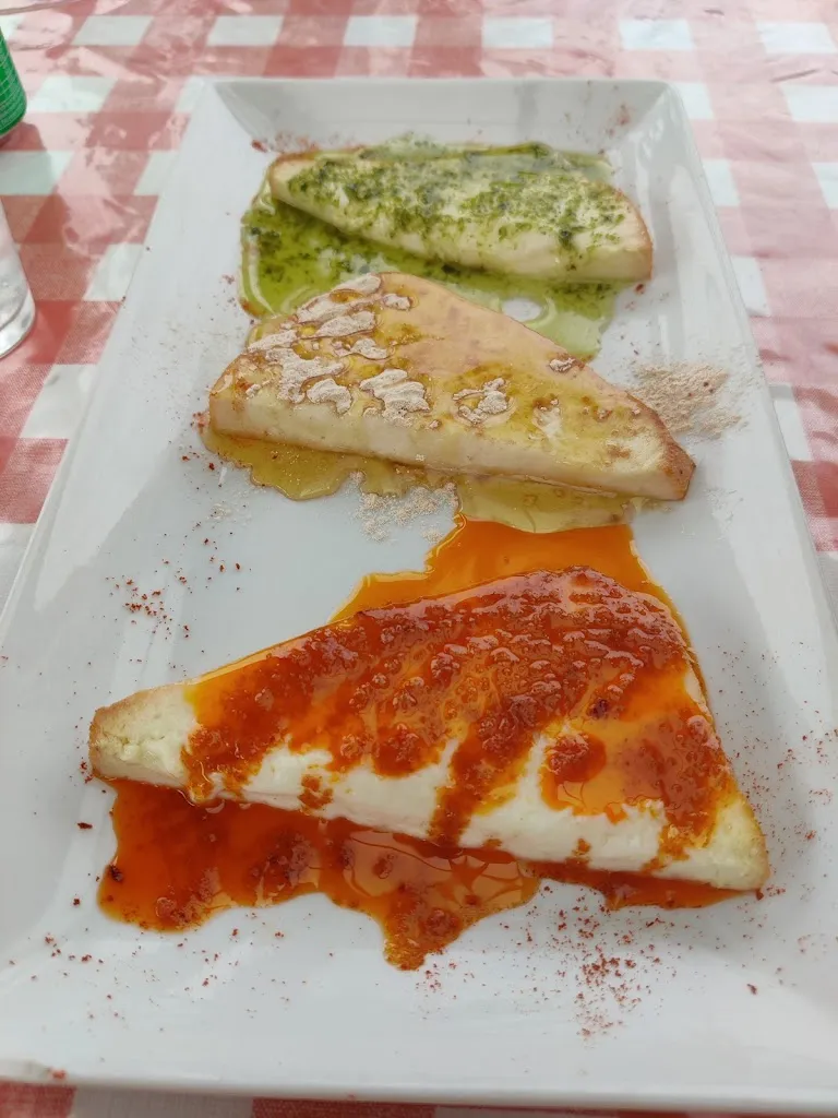 Agnieszka Kwaśny_Guachinche el Anzuelo_Realejos Los_review