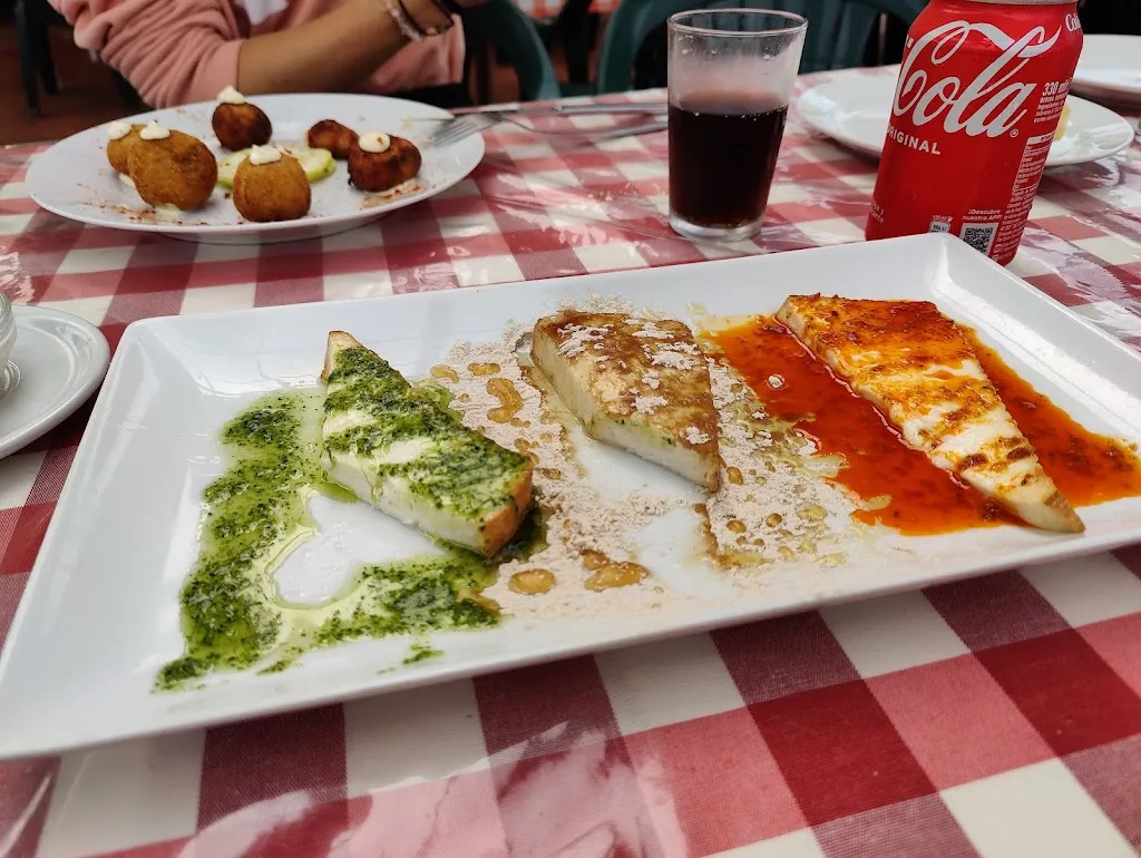 Conor Riordan_Guachinche el Anzuelo_Realejos Los_review