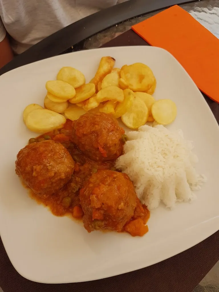 Gary Hart_La Placita Food and Coffee_San Andrés y Sauces_review