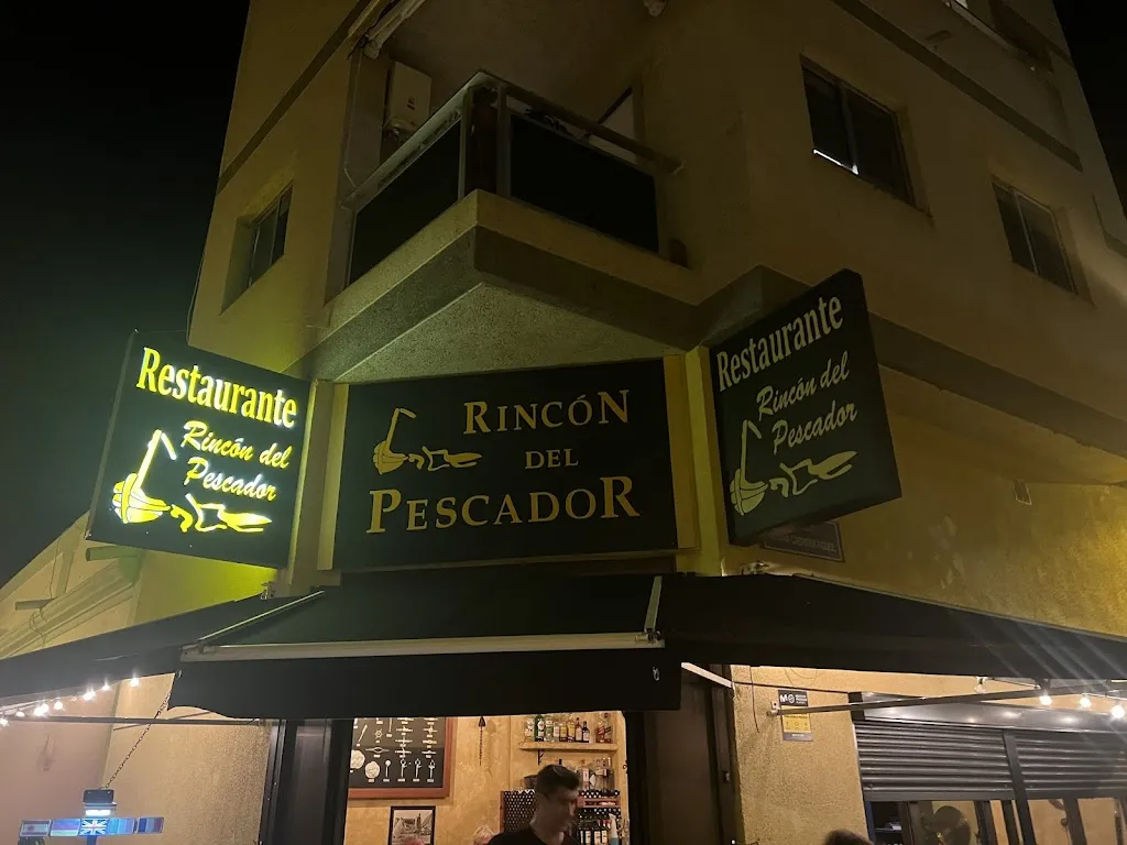 Steven Decker_Restaurante Rincón del Pescador_San Andrés y Sauces_recensione