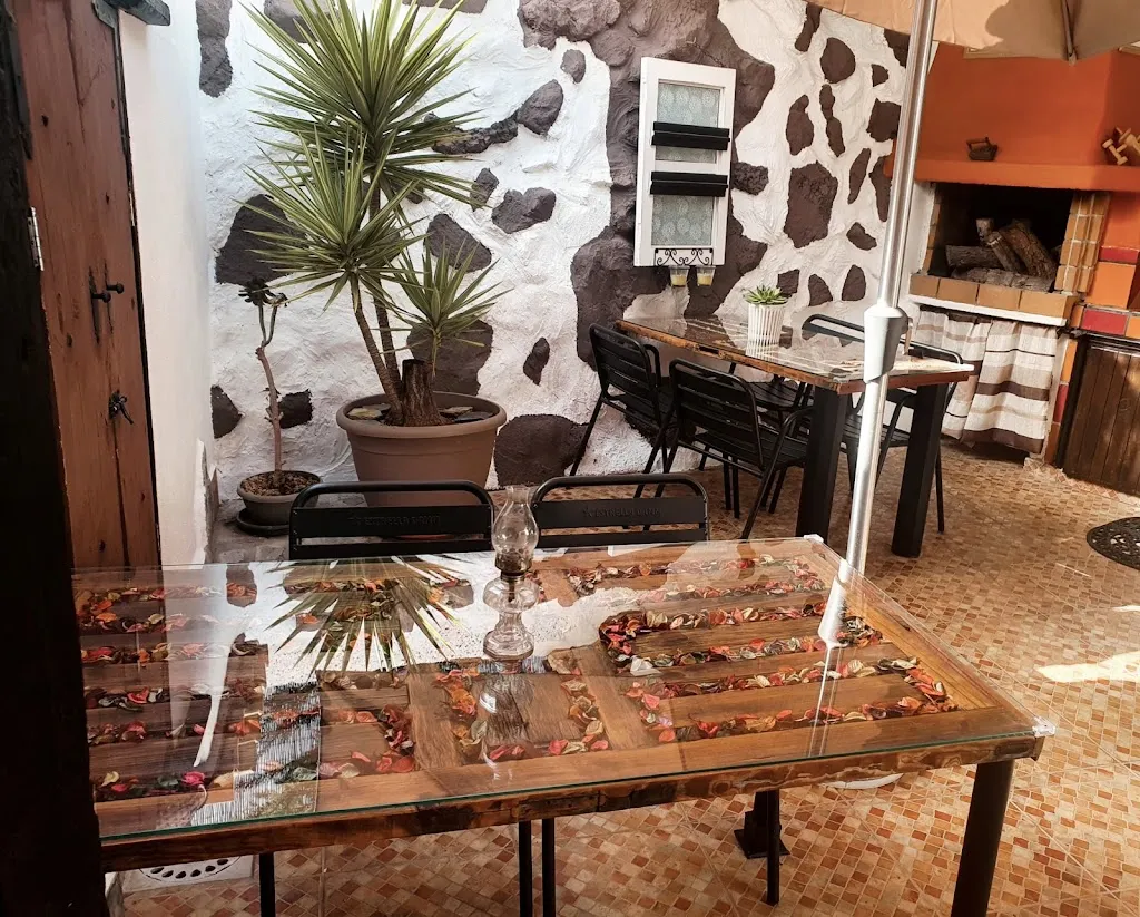 Rincón Patio Bello restaurant in San Miguel De Abona