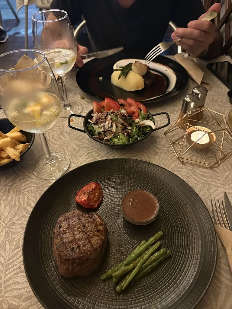 Bikas Jesus_Restaurante Old Fashioned 1986_San Miguel De Abona_review