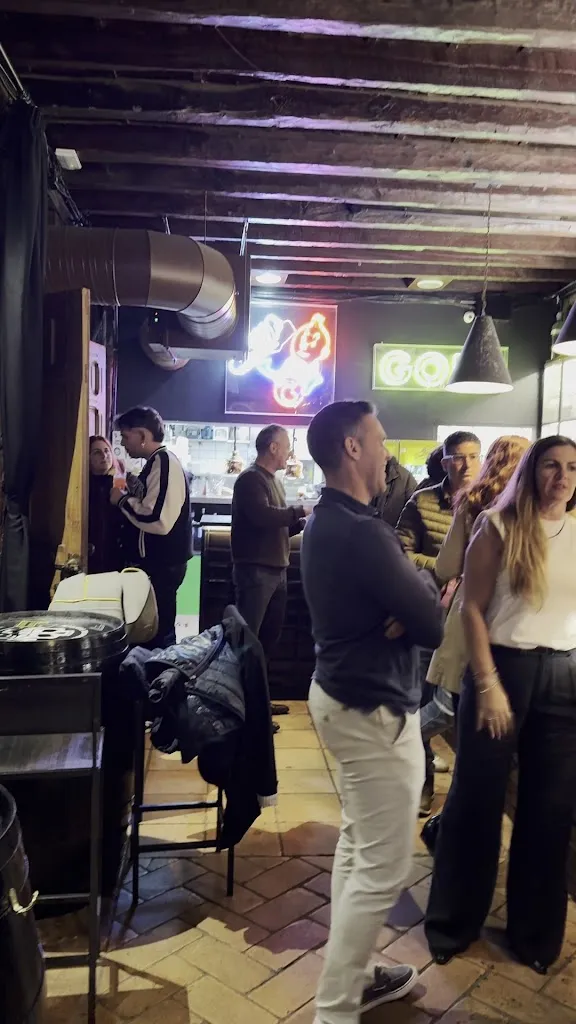 Tasca La Venta de la Esquina_San Cristóbal de La Laguna_slider_image_2