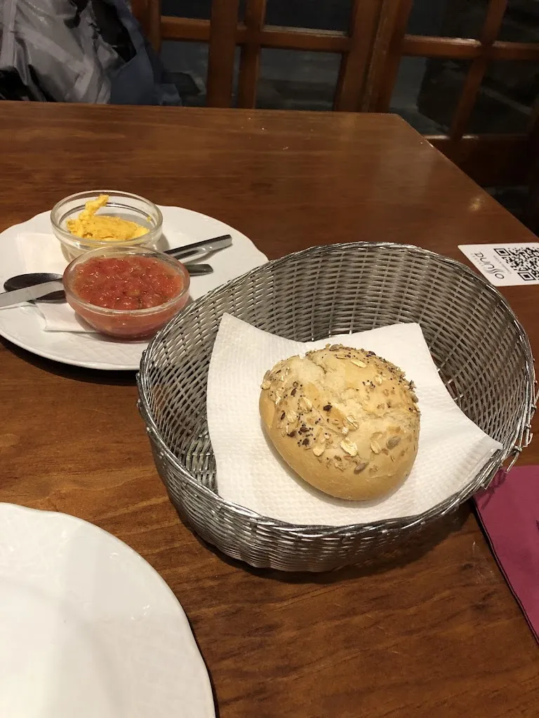 Pablo Postigo Olsson_Taberna Ossuna_San Cristóbal de La Laguna_review