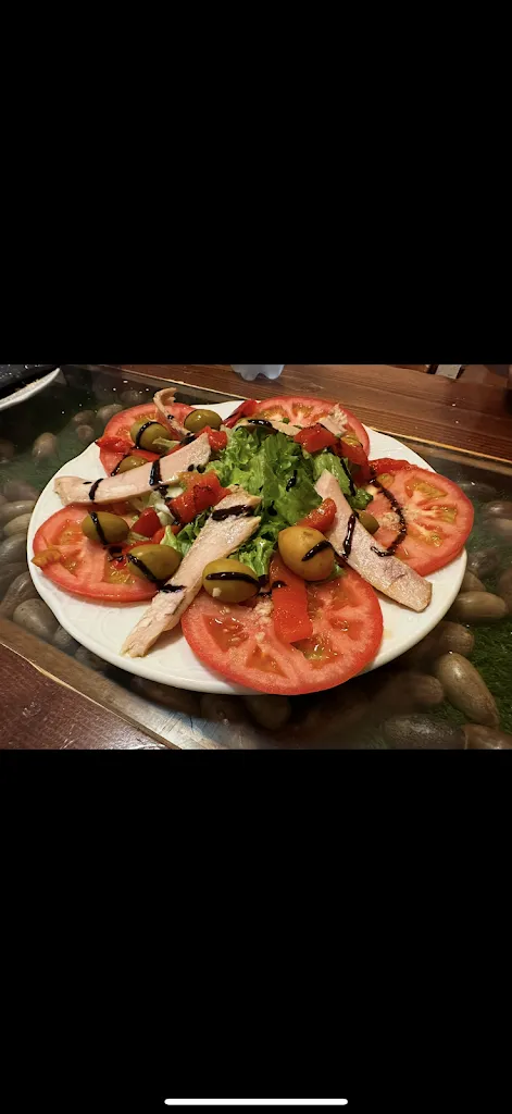 Yan Zhou_El Rincón Extremeño_San Cristóbal de La Laguna_review