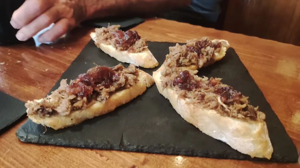 Анастасия Крув_El Rincón Extremeño_San Cristóbal de La Laguna_review