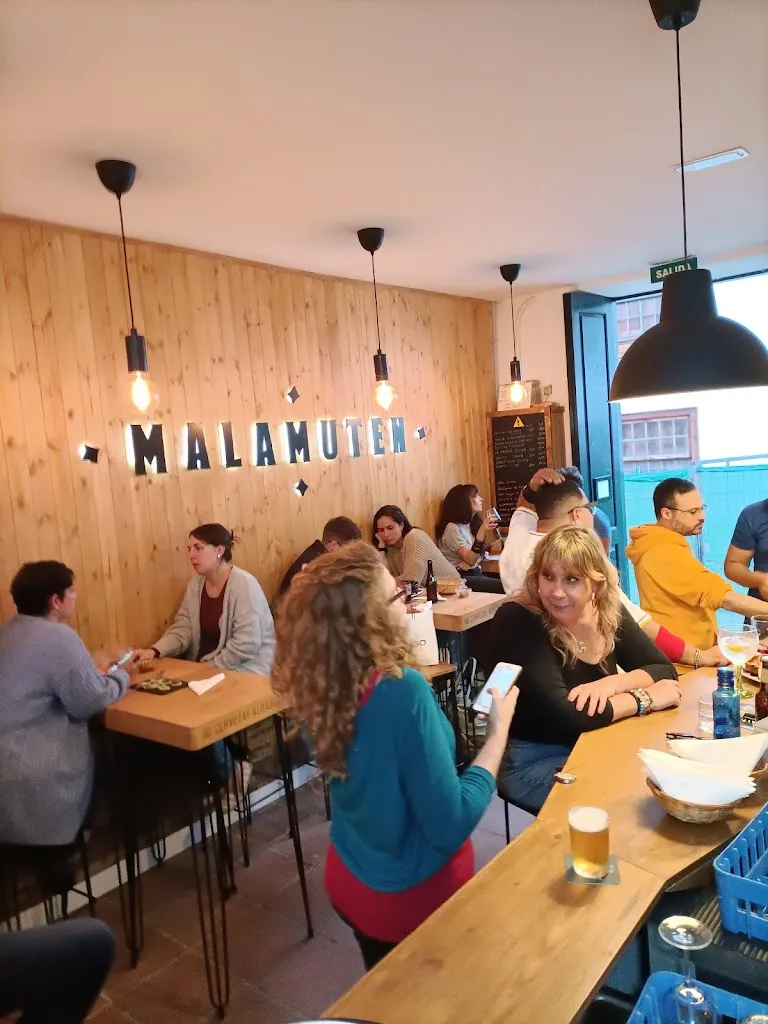 Malamuten Bar restaurant in San Cristóbal de La Laguna