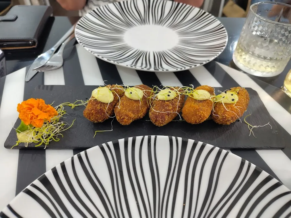 van den Berg_Believer House_San Cristóbal de La Laguna_recensione