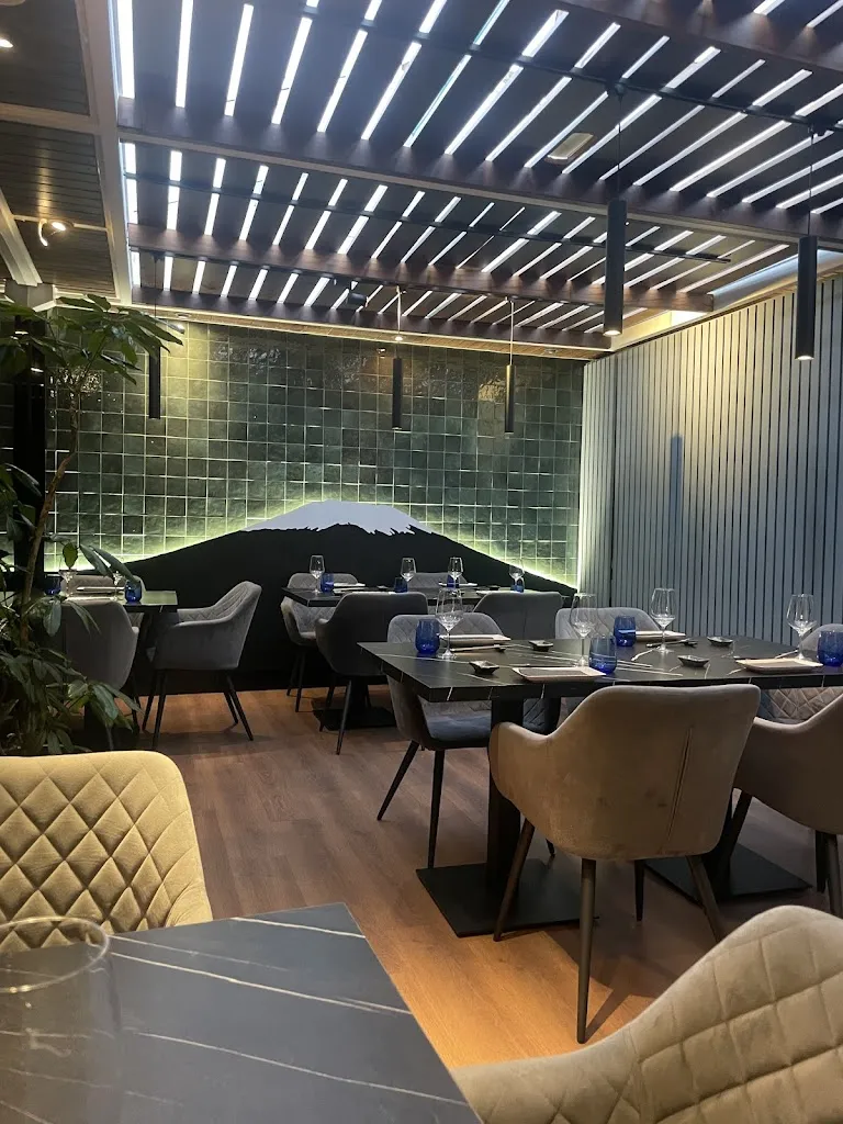 Knysh Alina_Fujiyama Japanese Restaurant La Laguna_San Cristóbal de La Laguna_review