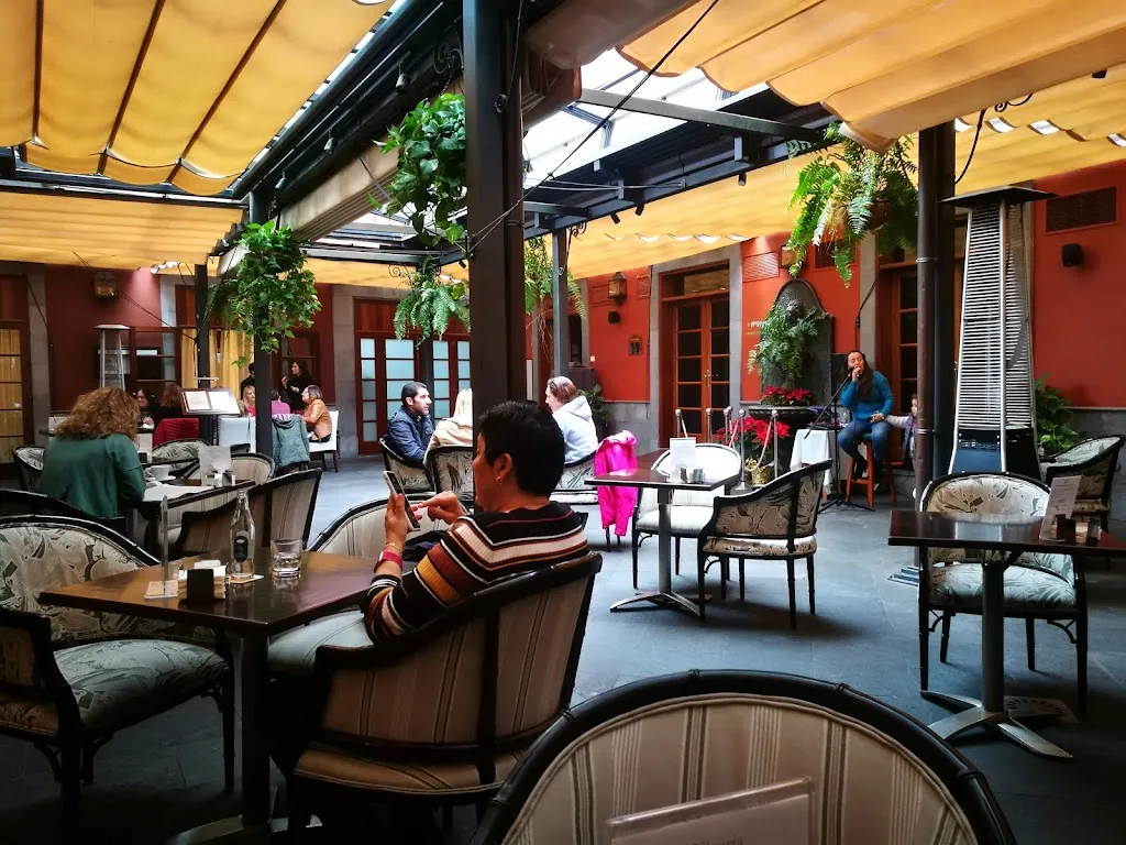 Nivaria Cafe restaurant in San Cristóbal de La Laguna