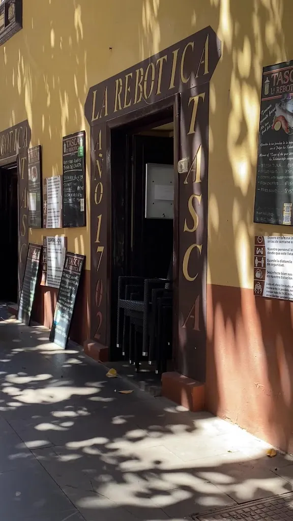 Restaurante Tasca La Rebotica_Santa Cruz de Tenerife_slider_image_2