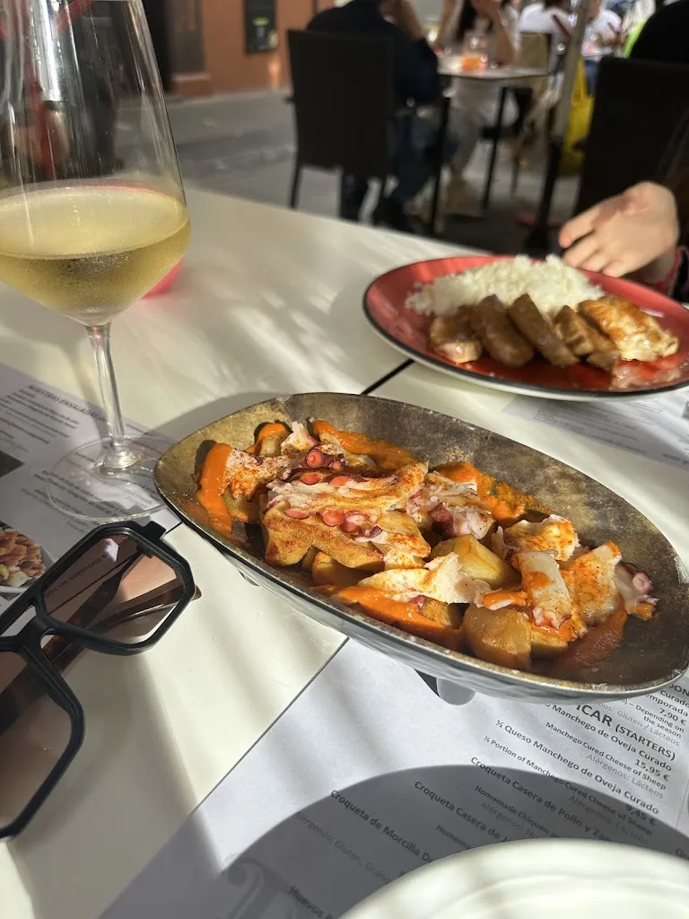 Restaurante Tasca La Rebotica_Santa Cruz de Tenerife_slider_image_3