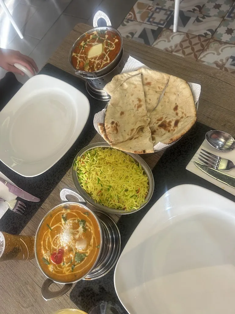 chloe w_Bombay Babu Playa La Arena_Santiago del Teide_review