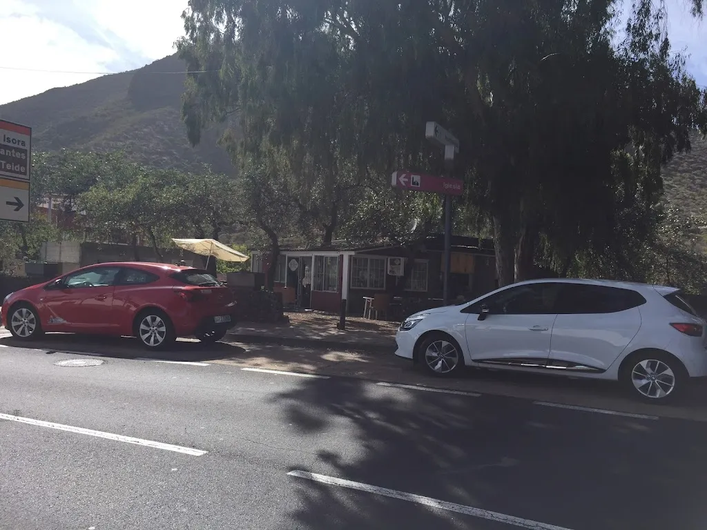 Suresh Vijay_Kiosco El Parque_Santiago del Teide_review
