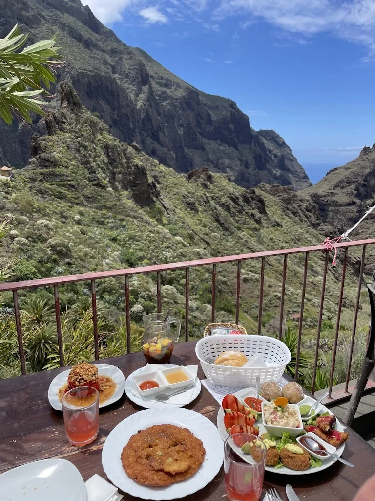 Elena Zaimova_Restaurante 