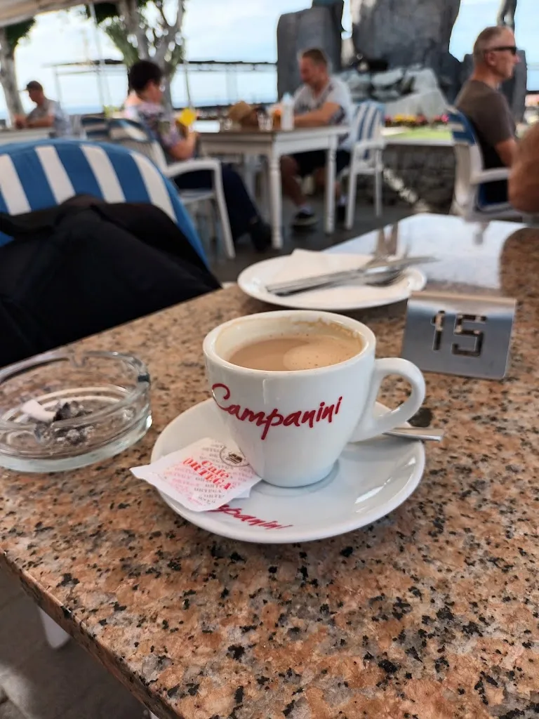 Sue Phillips_Restaurante Plaza_Santiago del Teide_review