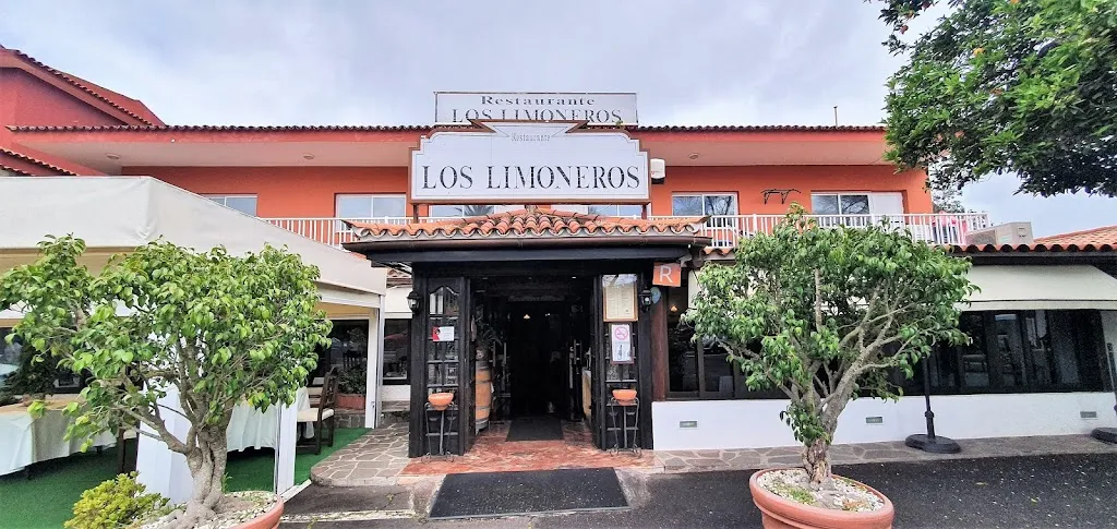 Restaurante Los Limoneros_Tacoronte_slider_image_1