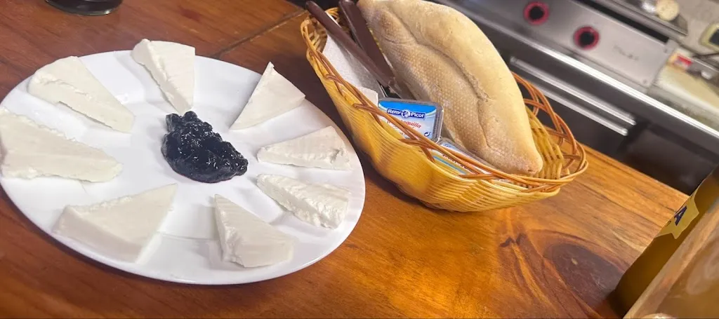 ANTONIO ÁNGEL RÍOS GONZALEZ_Bar Restaurante Tochi_Tacoronte_review