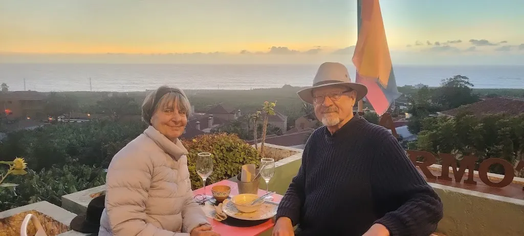 Gerard Ford_Bar La marmota_Tazacorte_review