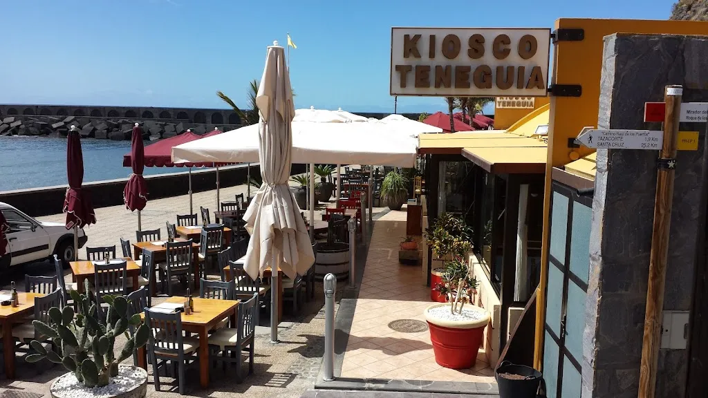Kiosco Teneguía restaurant in Tazacorte