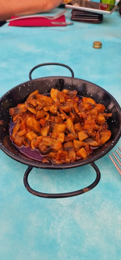 Dan Simpson_Cortijo Andaluz_Arboleas_review