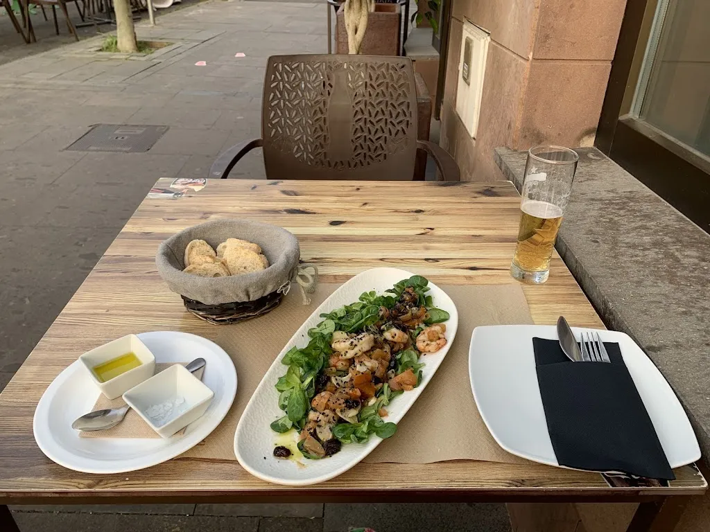 Alexandra Huber_The Rumors Gastrobar_Tegueste_review