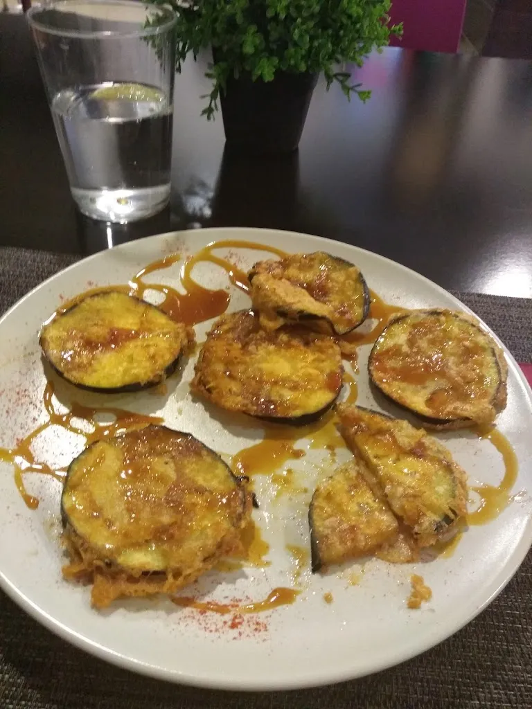 Rhiannon Chaffer_The Rumors Gastrobar_Tegueste_review