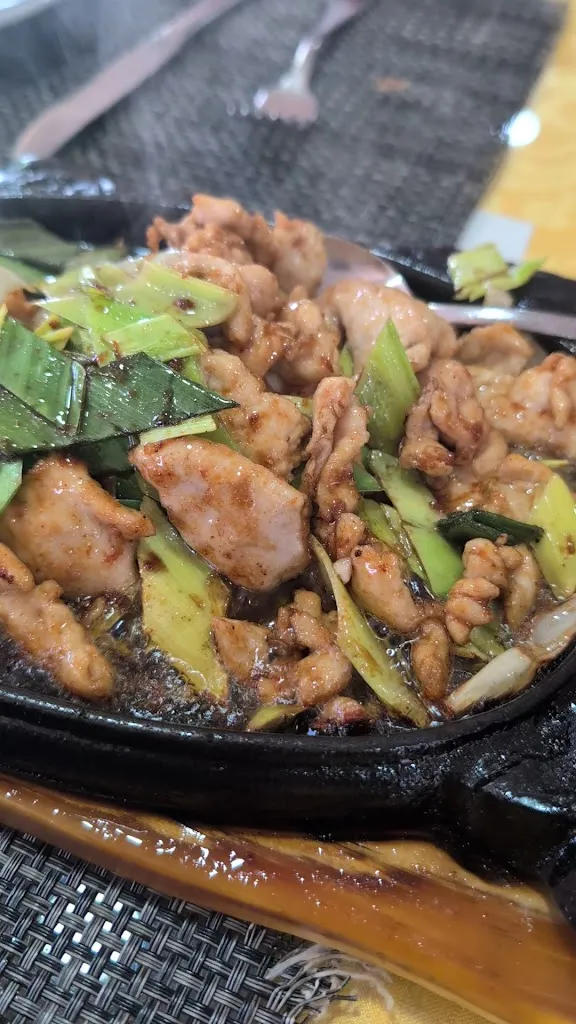 Mat Walls_Happy Garden_Arboleas_review