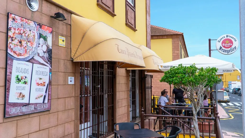 Tasca Pizzería Frangélico restaurant in Tegueste