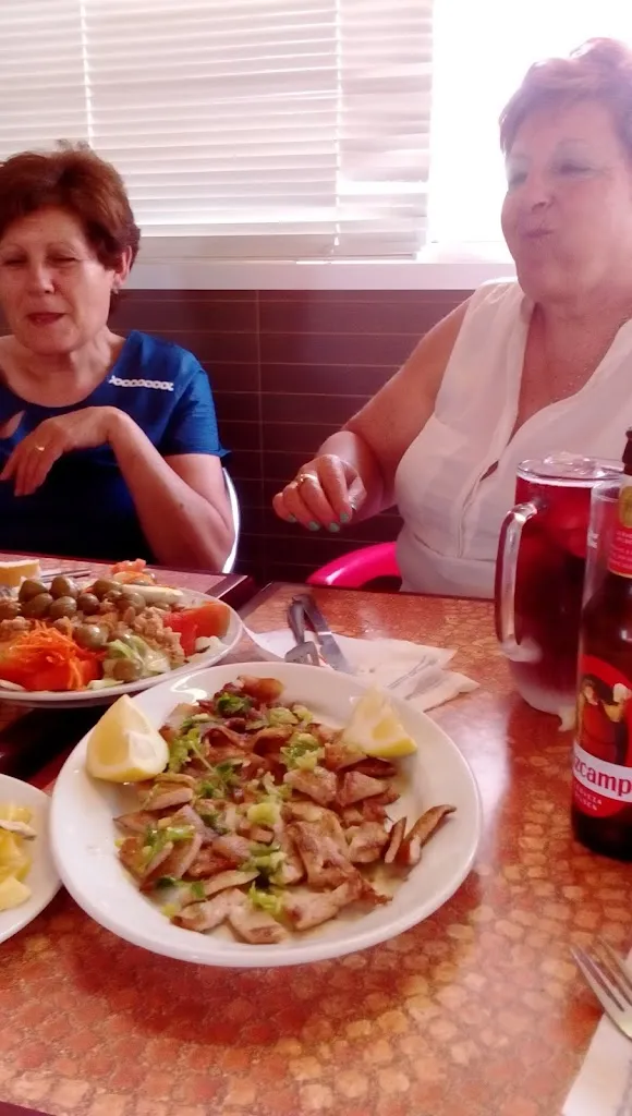 Menu_Bar Gasolinera Los Llanos_Arboleas_image_3