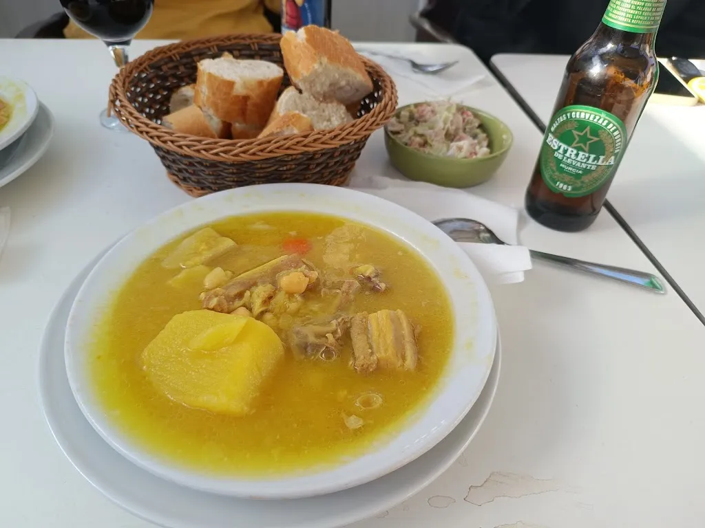 Menu_Bar Gasolinera Los Llanos_Arboleas_image_4