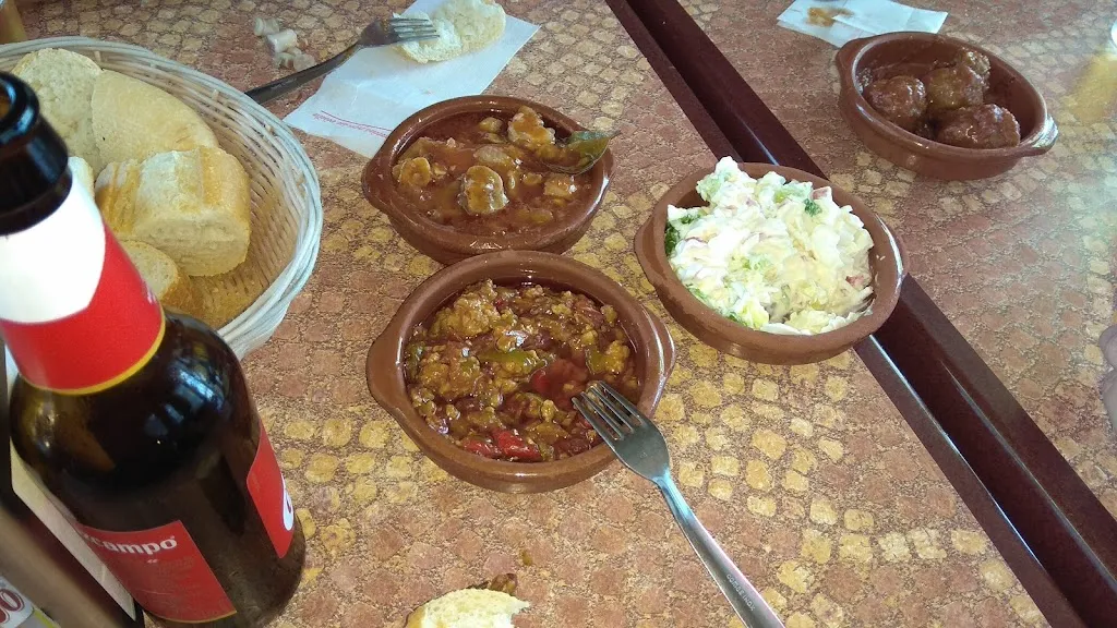 Menu_Bar Gasolinera Los Llanos_Arboleas_image_5