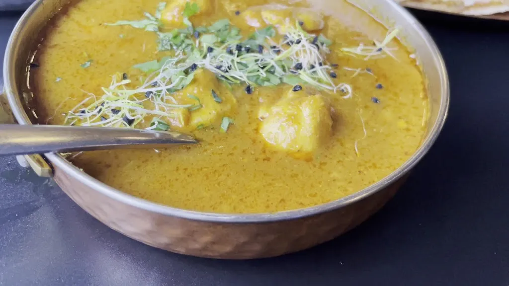 Rangoli_Valverde_slider_image_2