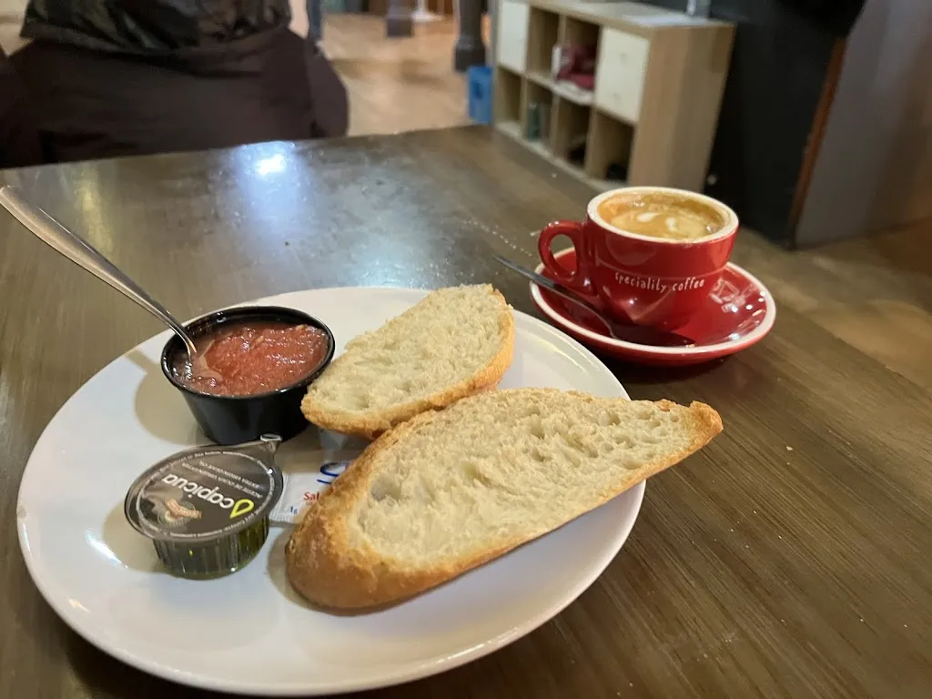 Sam Friedman_Cervecería Cafetería Valverde_Valverde_review