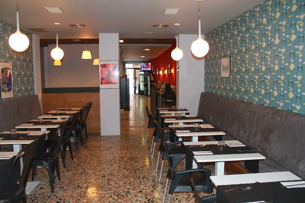 Cervecería Cafetería Valverde_Valverde_slider_image_1