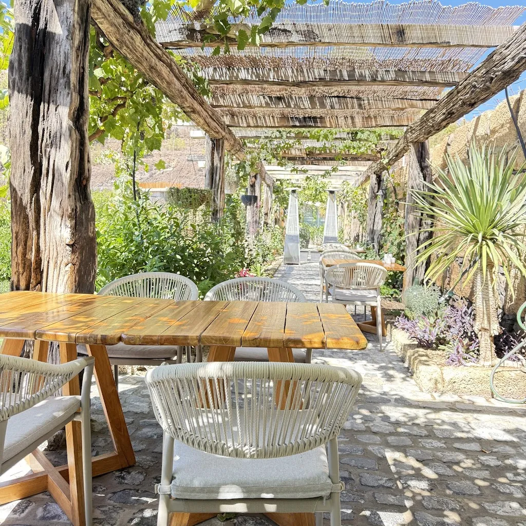 Lemongrass_Vilaflor_slider_image_3