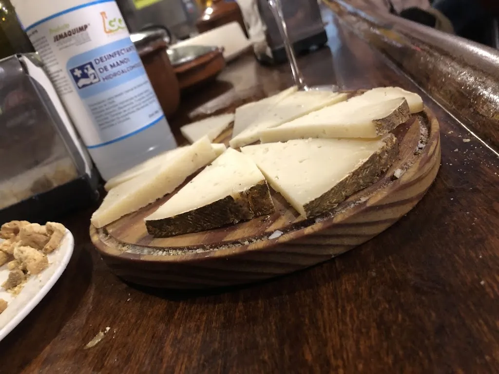 Menu_Cafe Luis Vinos y Tapas_Abades_image_3