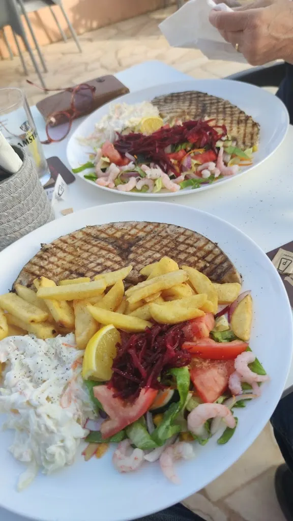 Mark Thompson_NEW Bar International_Arboleas_review