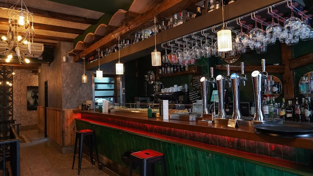 Chorneys Bar & Restaurante restaurant in Vallehermoso