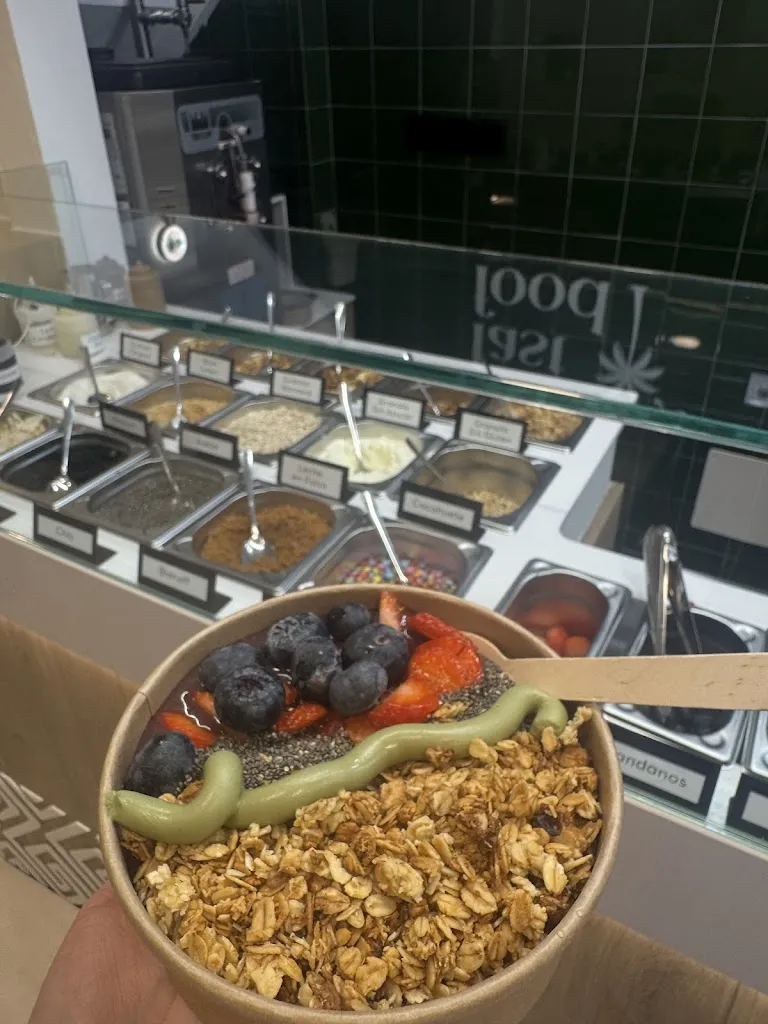 Açaí Concept Caffé Madrid_Vallehermoso_slider_image_2