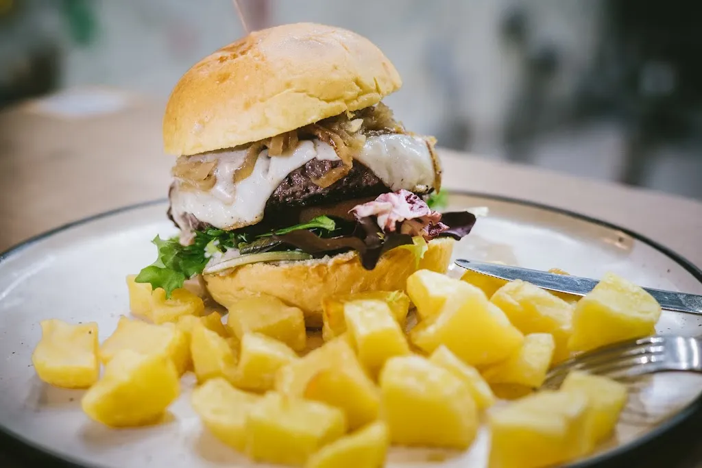 Menu_La Cantina de Sputnik Chamberí - Burger and Climb_Vallehermoso_image_2