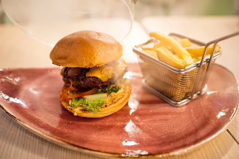 Menu_La Cantina de Sputnik Chamberí - Burger and Climb_Vallehermoso_image_4