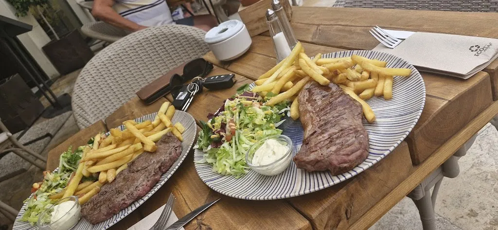 Angela_Blush_Arboleas_review