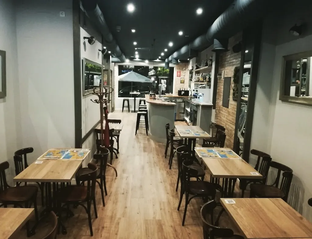 La Montaña Restaurante. restaurant in Vallehermoso