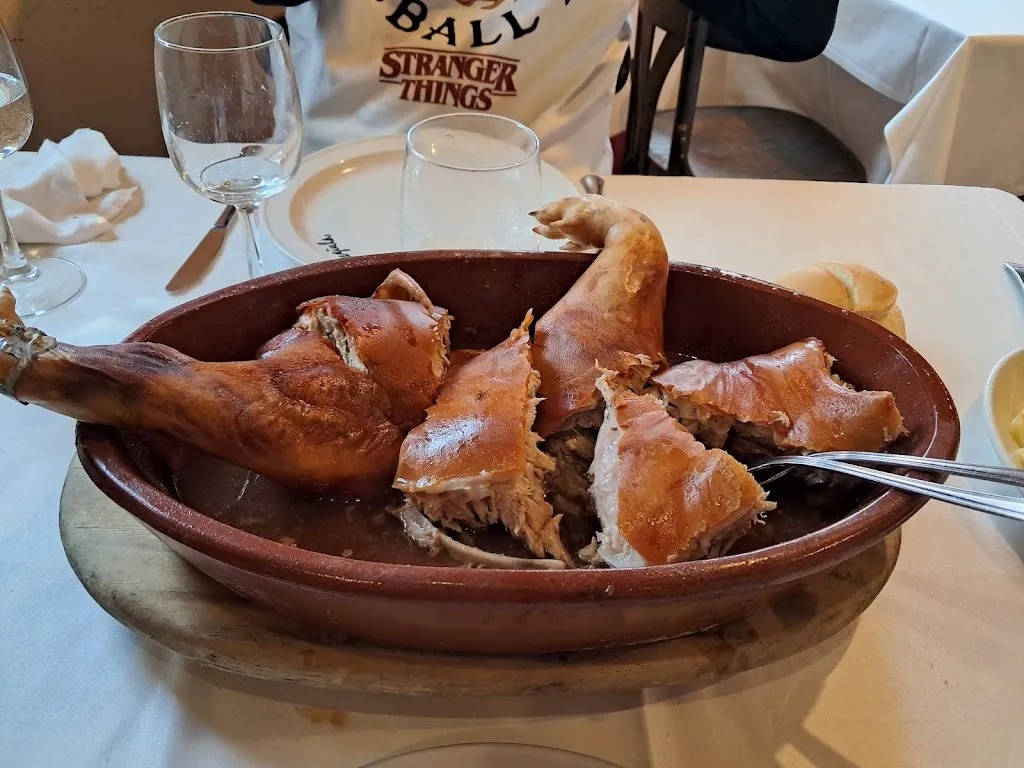 Restaurante El Rancho de la Aldegüela_Aldea Real_slider_image_3