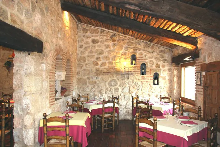 Comidas Restaurante Posada del Medievo | Los Templarios restaurant in Alconada de Maderuelo