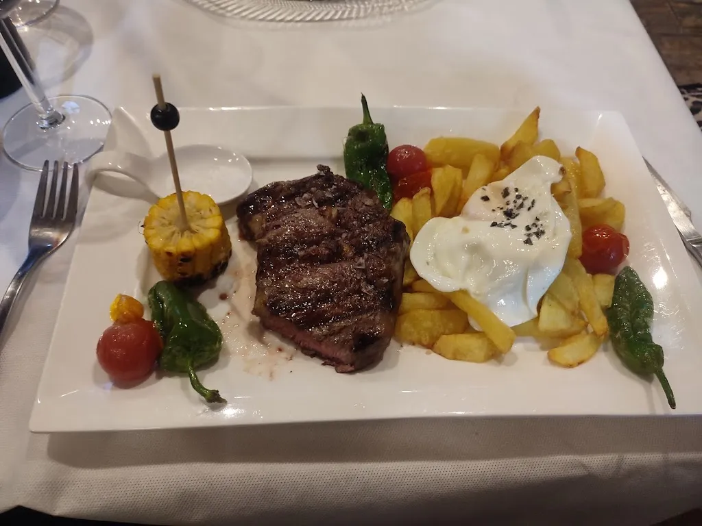 Mirador Restobar - Cocina Analía_Albox_slider_image_2