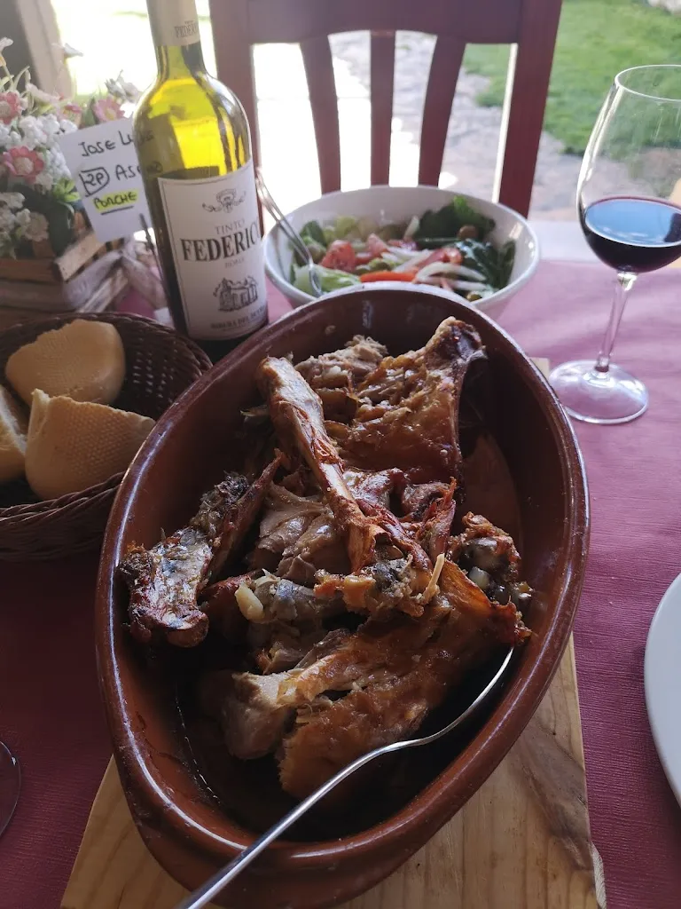 Menu_Asador El Alcaudón_Aldealengua de Santa María_image_6